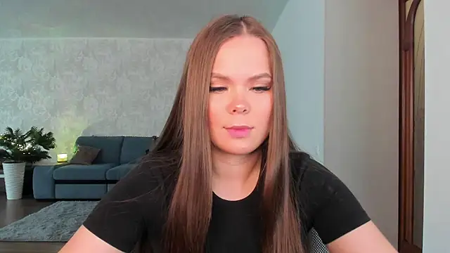 Kira love 81 online show from 04-17-26, 12:08