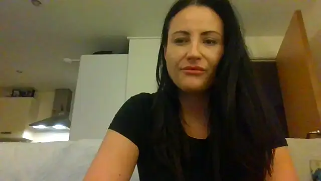 Snapshot of jasmine38england chatting on 05-06-26, 10:04 jasmine38england online show from 05-06-26, 10:04