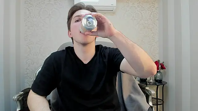 MarkYeti online show from 03-12-26, 07:31