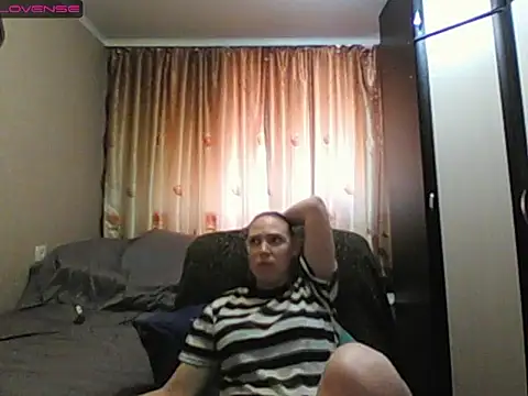 JenniDeep online show from 04-14-26, 11:05