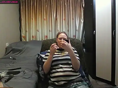 JenniDeep online show from 04-20-26, 07:15