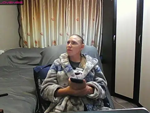 Snapshot of JenniDeep chatting on 06-01-26, 03:14 JenniDeep online show from 06-01-26, 03:14