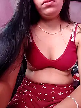 Snapshot of isha_sharma2002 chatting on 11-18-25, 03:23 isha sharma2002 online show from 11-18-25, 03:23