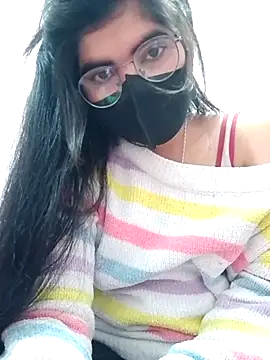 Snapshot of isha_sharma2002 chatting on 11-30-25, 07:01 isha sharma2002 online show from 11-30-25, 07:01