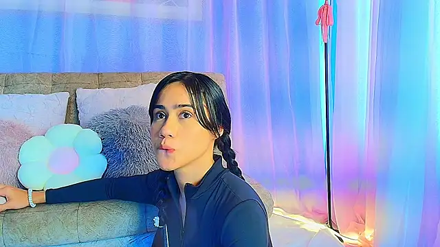 lizzy kane online show from 04-26-26, 08:06