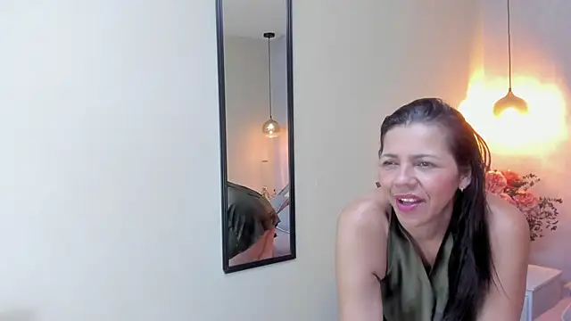 Dulce emi online show from 03-11-26, 01:55