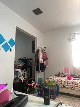 Snapshot of miatate chatting on 02-12-26, 04:02 miatate online show from 02-12-26, 04:02