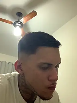 Ryanzl017 online show from 12-18-25, 10:38