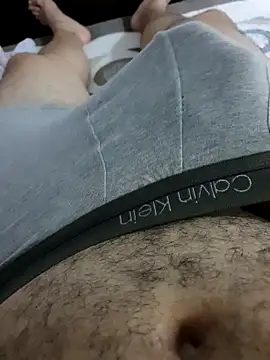 Snapshot of julianlondo111 chatting on 11-13-25, 05:17 julianlondo111 online show from 11-13-25, 05:17