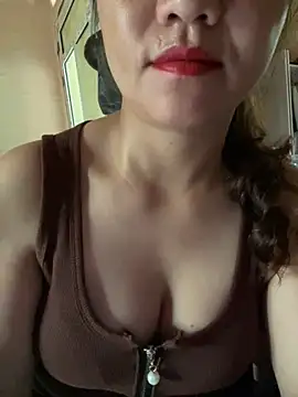 Diana-sexyy online show from 04-28-26, 03:44