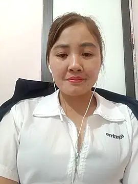 Little-Red123 online show from 11-20-25, 07:41