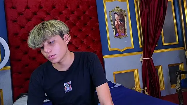 Snapshot of nathan_bell chatting on 11-13-25, 08:57 nathan bell online show from 11-13-25, 08:57