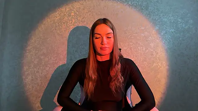 lisababy a online show from 11-20-25, 09:20