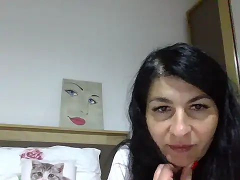 Snapshot of Elennbaby05 chatting on 11-14-25, 07:34 Elennbaby05 online show from 11-14-25, 07:34