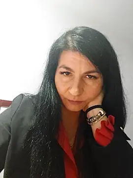 Snapshot of Elennbaby05 chatting on 11-17-25, 07:41 Elennbaby05 online show from 11-17-25, 07:41