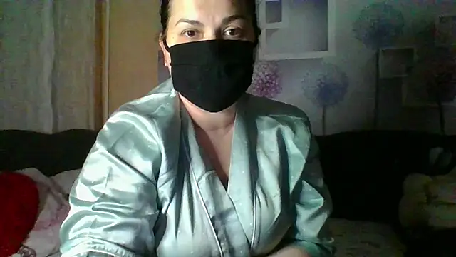 honey sweet couple online show from 11-13-25, 05:01