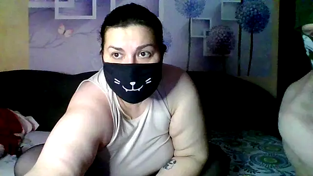 honey sweet couple online show from 12-19-25, 08:05