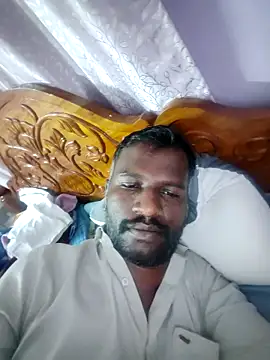 Snapshot of Paramkeerthi chatting on 05-06-26, 03:06 Paramkeerthi online show from 05-06-26, 03:06