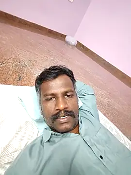 Snapshot of Paramkeerthi chatting on 06-06-26, 04:23 Paramkeerthi online show from 06-06-26, 04:23