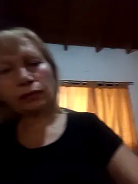 SexyMilf1211 online show from 04-21-26, 06:23