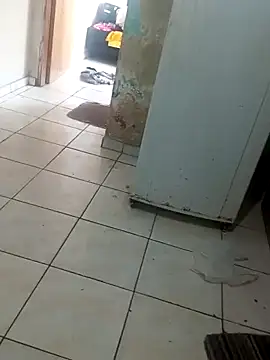 Snapshot of sthefanyy_2025 chatting on 11-14-25, 11:20 sthefanyy 2025 online show from 11-14-25, 11:20