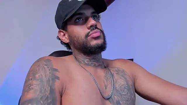 LuigiVitale 1 online show from 02-26-26, 01:59