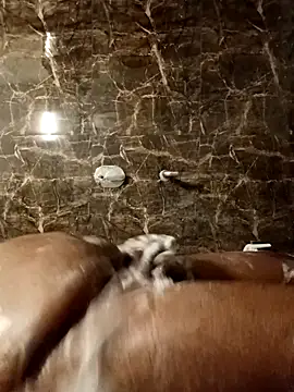 Snapshot of Aahana_Shanura chatting on 02-28-26, 01:39 Aahana Shanura online show from 02-28-26, 01:39