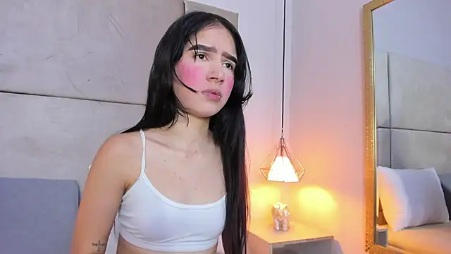 Snapshot of angelaG1 chatting on 11-25-25, 08:09 angelaG1 online show from 11-25-25, 08:09