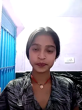 Snapshot of Mohni_hote chatting on 12-14-25, 09:14 Mohni hote online show from 12-14-25, 09:14