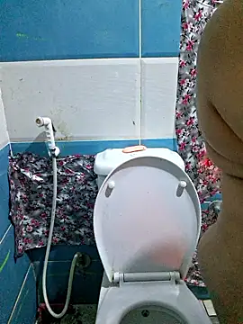 mnbvcxzqwertyuiop1235 online show from 01-10-26, 11:53