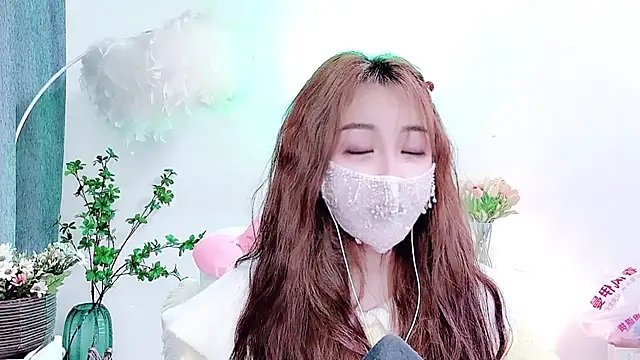 Laura 520 online show from 03-13-26, 03:02