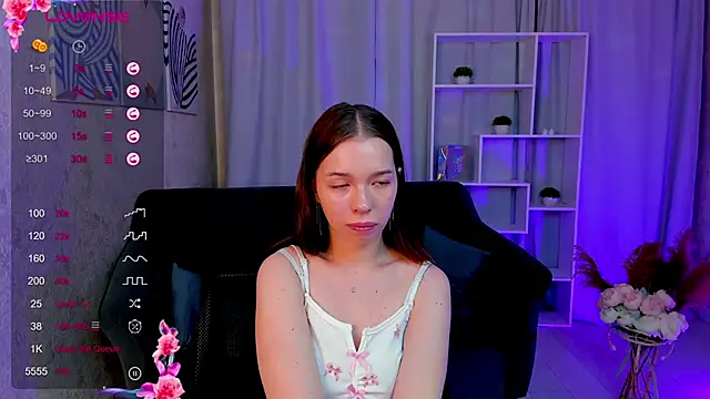 Snapshot of LisaWillsons chatting on 12-05-25, 01:03 LisaWillsons online show from 12-05-25, 01:03