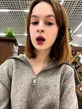 hani obsessed online show from 12-22-25, 10:23