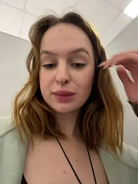 hani obsessed online show from 04-25-26, 01:41