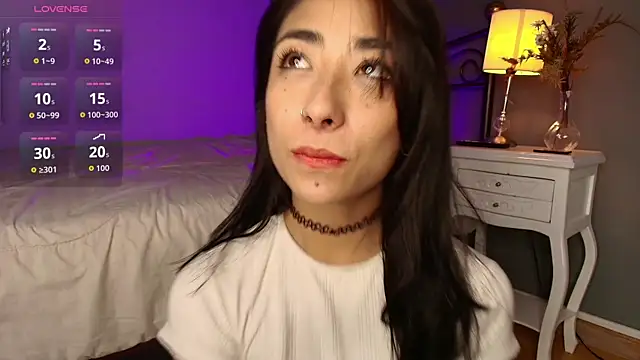 AmbarOishi   online show from 02-26-26, 03:33