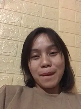 Trangbabylove online show from 12-17-25, 03:40