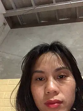 Trangbabylove online show from 02-08-26, 10:46