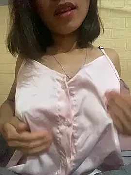 Trangbabylove online show from 07-25-26, 02:20