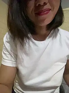 Trangbabylove online show from 07-26-26, 08:38