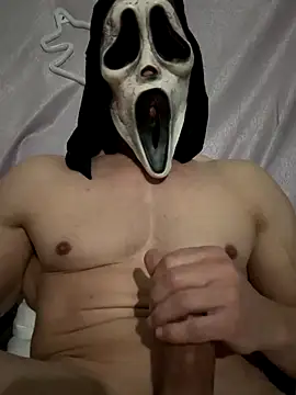 Snapshot of Luna_MaskedMan chatting on 11-15-25, 05:49 Luna MaskedMan online show from 11-15-25, 05:49