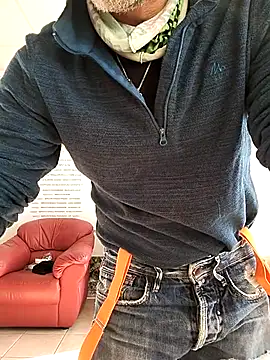 platone09 online show from 11-12-25, 12:49