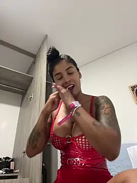 sofiasexhot online show from 04-28-26, 01:16