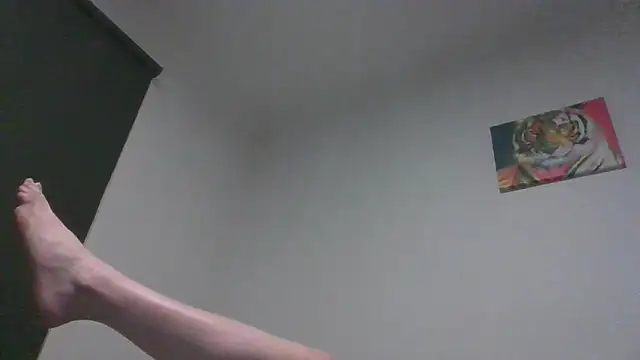 Snapshot of YackedStranger chatting on 11-15-25, 12:45 YackedStranger online show from 11-15-25, 12:45