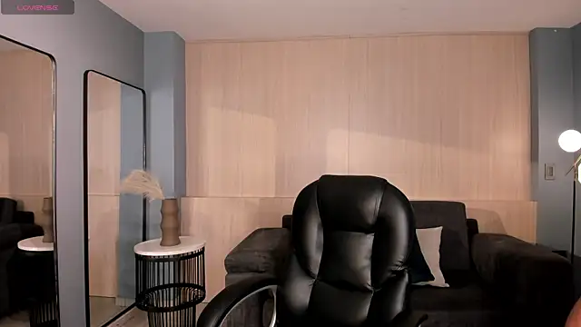 SophieLanne online show from 03-20-26, 03:55