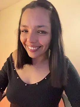 LaraDanverss online show from 04-17-26, 09:18