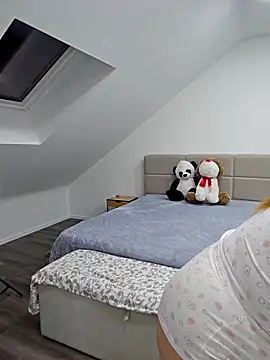 Nina4Velour online show from 12-03-25, 08:07