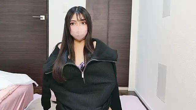 Snapshot of --Sui-- chatting on 12-02-25, 12:43 --Sui-- online show from 12-02-25, 12:43