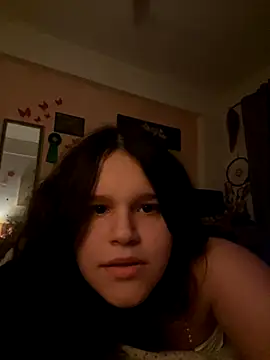 Snapshot of AngelSin04 chatting on 11-17-25, 08:25 AngelSin04 online show from 11-17-25, 08:25