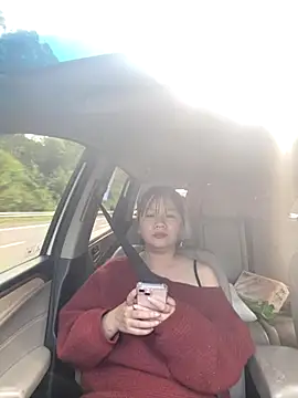 yiyi0316 online show from 11-24-25, 02:22