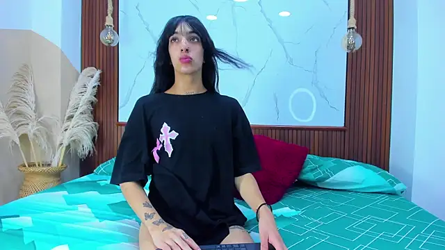 Loversinfire2 online show from 12-04-25, 08:28